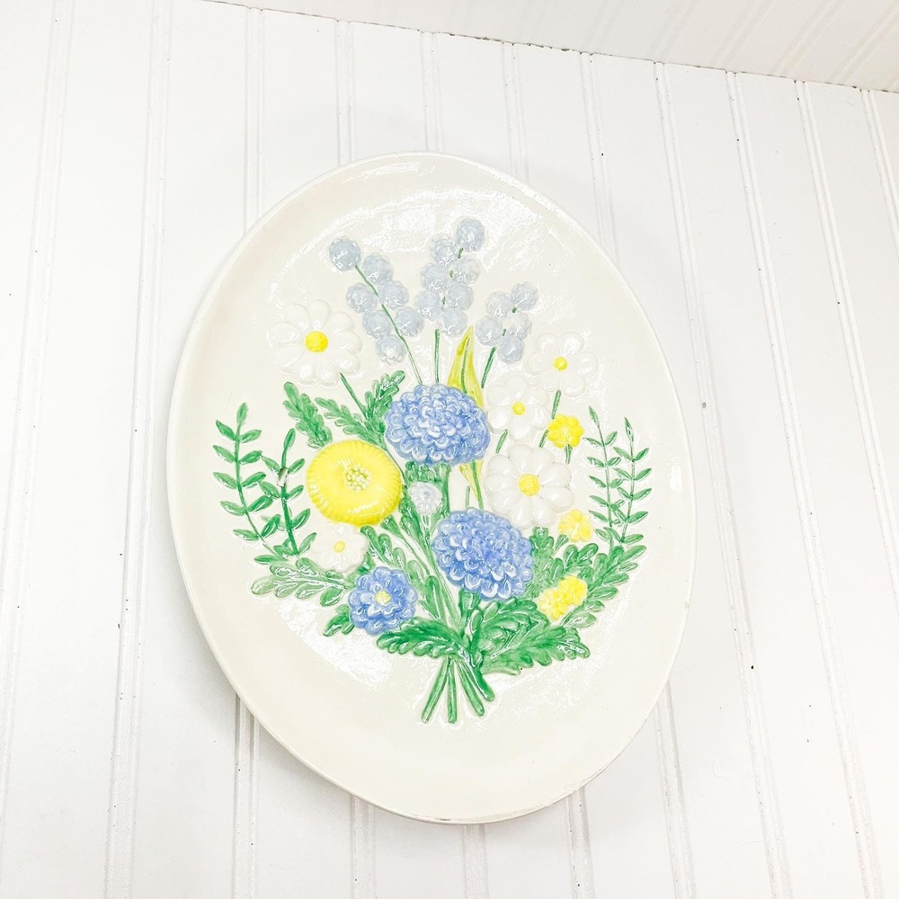 Vintage Floral Ceramic Wall Plaque - Atlantic Mould‎ Pansies